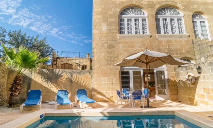 Xaghra Villa | Kikka Holiday Home