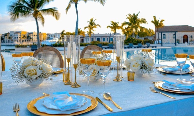 Punta Cana Complejo | King Bed, sleeps up to 4, All Inclusive Resort in Cap Cana, Punta Cana