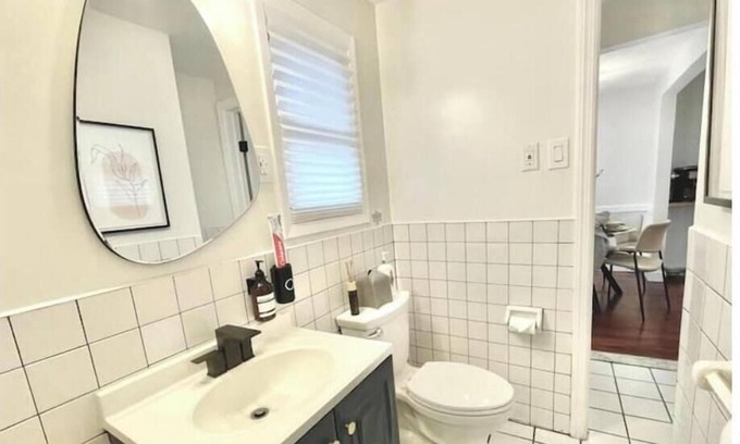 Franklin Square Apartamento | King Bed/Wi-Fi/Free Parking/Convenient Apt/NYC