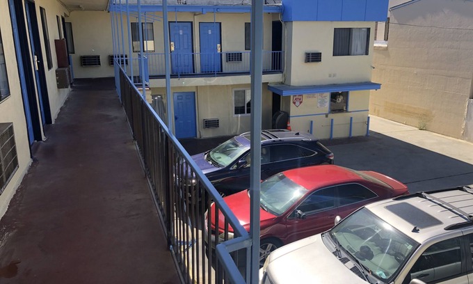 Los Angeles Hotel | Kings Castle Motel