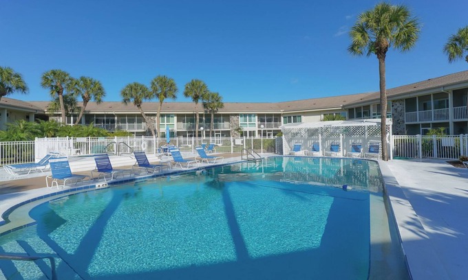 Saint Armands Key Condominio | Kingston Arms 19A - Lido Beach!