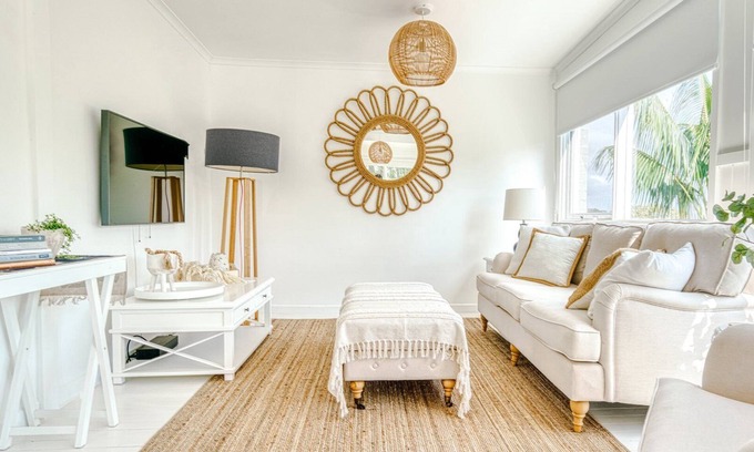 Bateau Bay Casa | Kipling House. Complete comfort, charm and style.