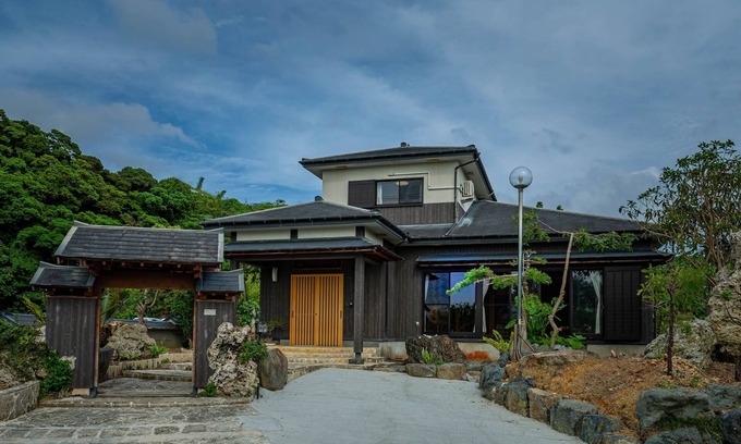 Amami Casa | Kise A place to stay for large groups / Amami Kagoshima