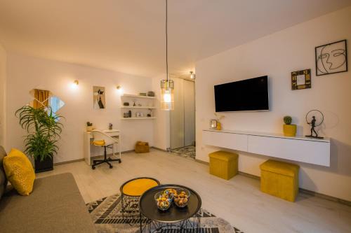 Alba Iulia Apartamento | Kitty Sunflower Apartment