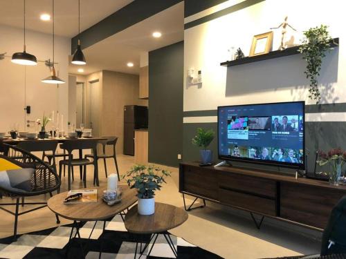 Kampung Kerinchi Apartamento | KL Gateway Premium Residence I HomeBrickz