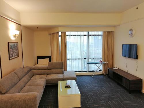 Imbi Apartamento | Kl landmark apartment at berjay Times square