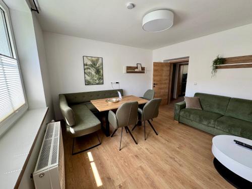 Sankt Polten Apartamento | Komfortables Innenstadt-Apartment WOLF - Zentrumlage