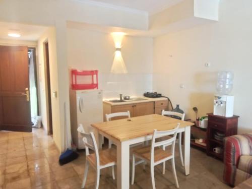 Carita Apartamento | Kondominium pantai Lippo Carita pdg