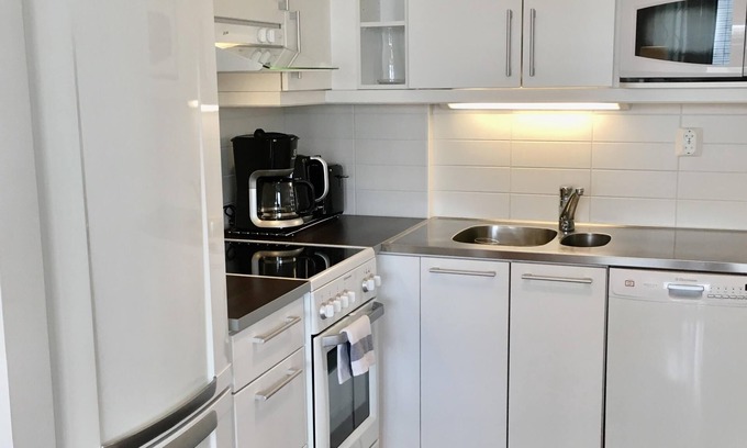 Lahti Apartamento | Kotimaailma KotikaksioMallask saunalla