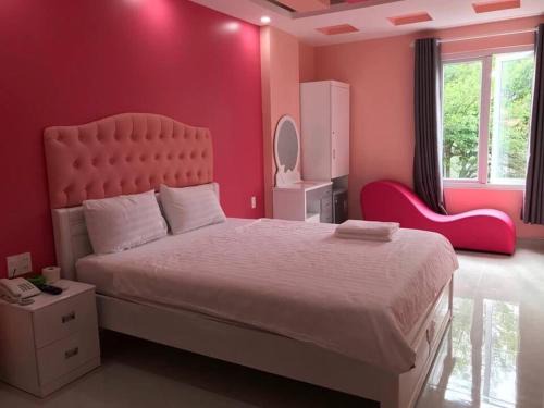 Linh Trung IEPZ Hotel | KS Tình Nhân Sach Hotel