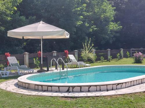 Karlovac Casa | Kuća za odmor Mažuran