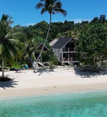 Katiet Villa | Kupu Kupu Villas Mentawai