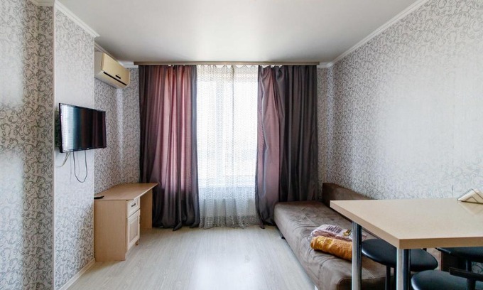 Obolon' Apartamento | Kvartirkoff na Bogatirskaya 6a, 10 floor