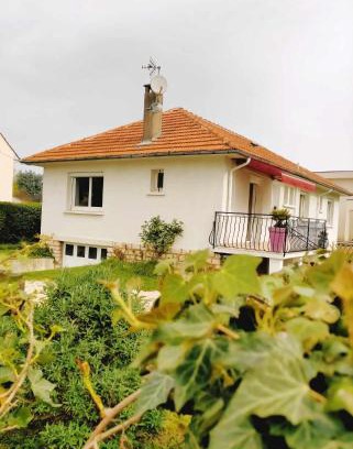 Nuits-Saint-Georges Casa | L'étape Nuitonne - Gîte avec jardin pour 6 personnes