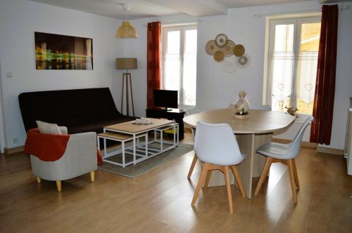 Luc-sur-Mer Apartamento | L'escapade - Logement les pieds dans l'eau à Luc
