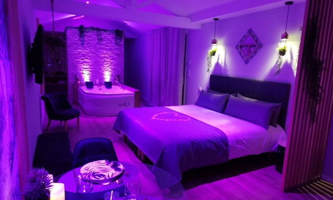 Talmont-Saint-Hilaire Casa | Casa-Baño tipo “wet room”-Superior-Vista al Jardín-L'essentiel Love 85