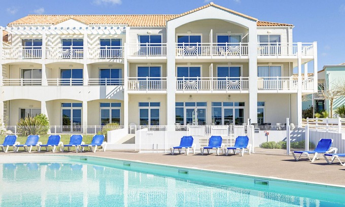 Chateau-d'Olonne Apartamento | L'Estran 24M by Interhome