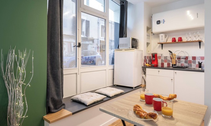 Secteur 2 Apartamento | L'harmonieux Appartement Entier Grenoble Centre