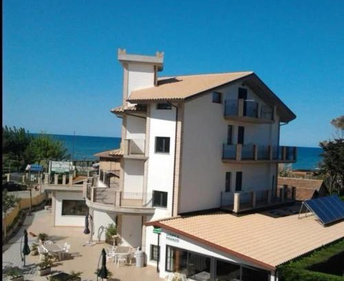 Silvi Marina Casa | L'isola felice