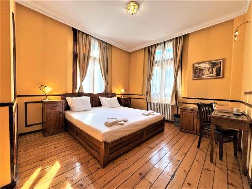 Sofia City Center Casa | L'Opera Guest House