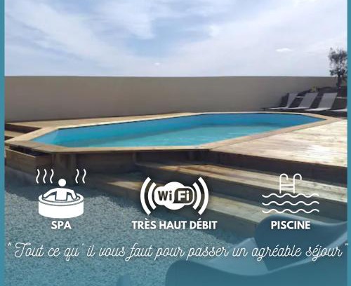 Plounevez-Lochrist Casa | La Bâtisse du Dolmen Clara, Spa et piscine