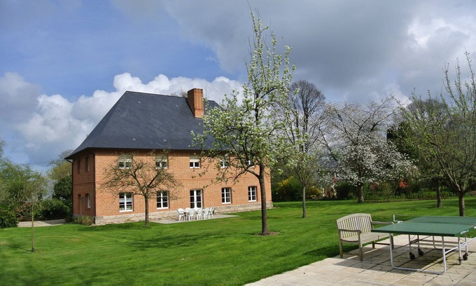 Offranville Cabaña | Hermosa propiedad de 2000m2 parcela cerrada de aparcamiento cerca del centro y del mar