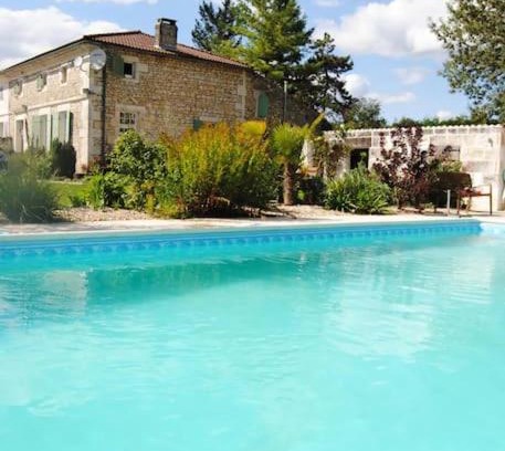 Consac Casa | La Bergerie - Holiday home with private pool in Charente Maritime