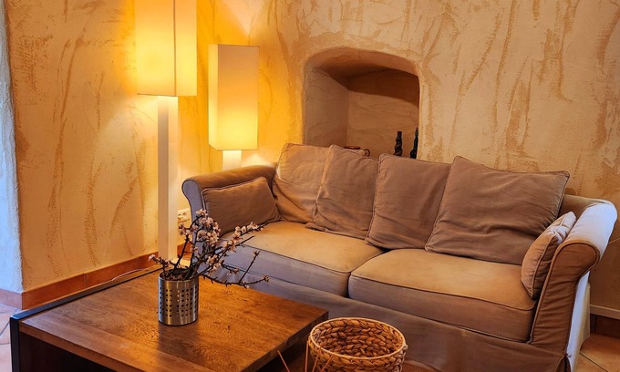 Monticello Casa | La Bergerie, ideal for couples, welcomes you in its authentic decor.