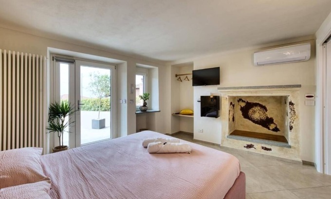 Aglie Casa | La Cantina Rent Rooms -Double Room with Disabled Access