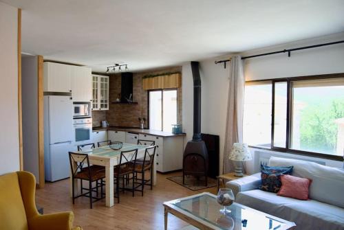 Garganta de los Montes Casa | La Casa Del Pueblo