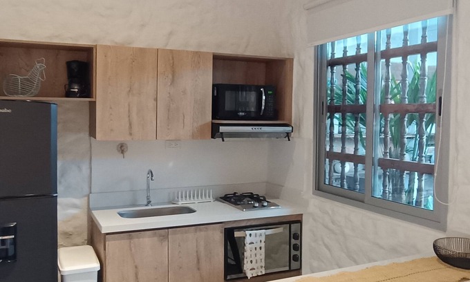 El Poblado Hotel | La Casa de Nelly Medellín