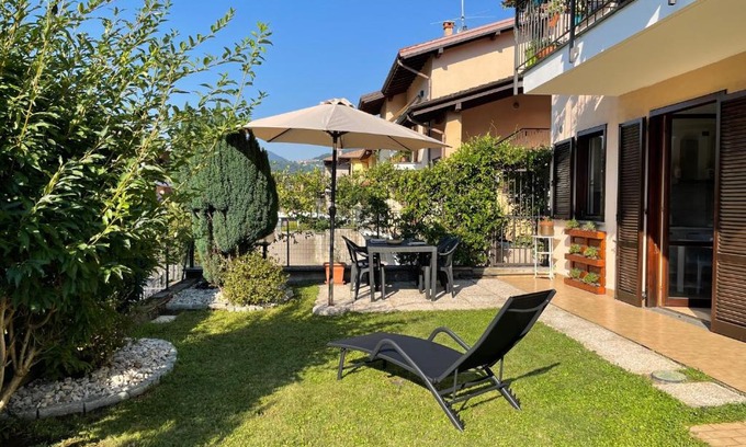 Feriolo Apartamento | La casa del Conte - Feriolo di Baveno con giardino privato
