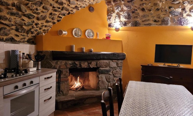 Bossico Casa | La Casa sull' Altopiano Mountain Lake Iseo hospitality