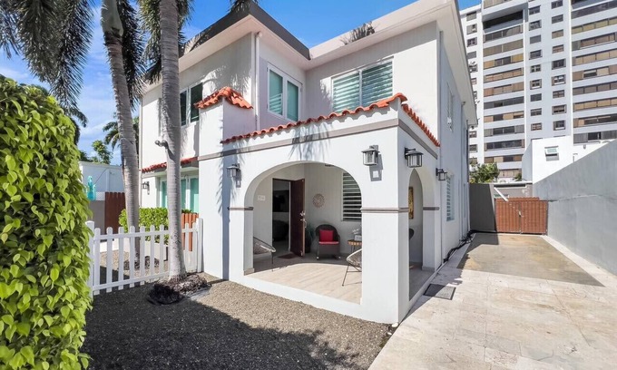 Punta Las Marias Casa | La Casona | Multi Unit House for Groups @ San Juan