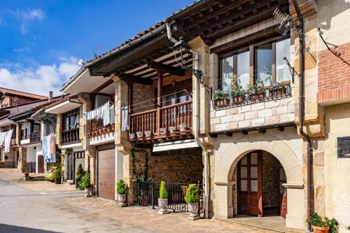 Udias Casa | La Casuca, entre Mar y Montaña
