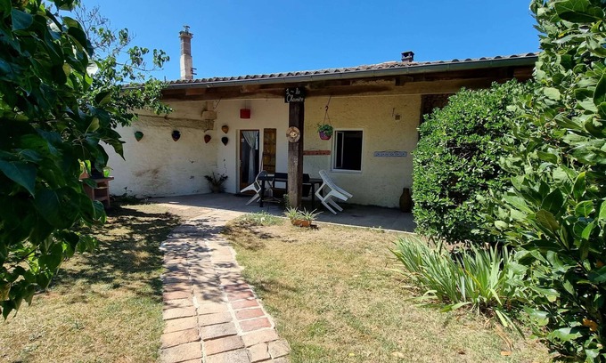 Saint-Just-Luzac Casa | La Chaumiere Gite 1 chambre