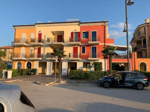 Porto Potenza Picena Apartamento | La Cittadella FronteMare