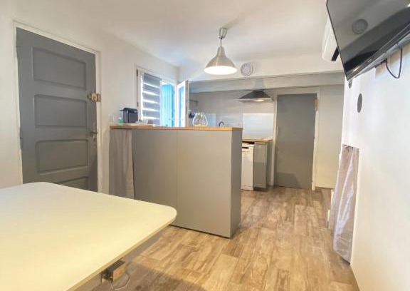 Hyeres Apartamento | La Clé Maison de ville, Clim, WiFi à La Bayore