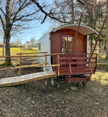 Saint-Pantaleon-de-Lapleau Otro | La Corrèze en Roulotte, 3pers