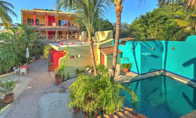 La Cruz de Huanacaxtle Hotel | La Cruz Inn