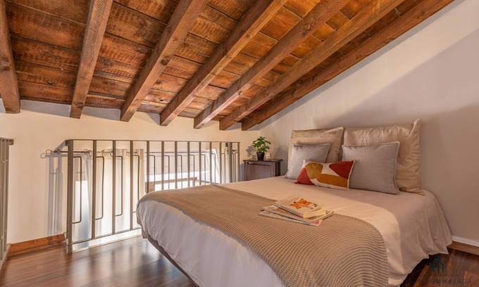 La Goleta Apartamento | La Dolce Vita Duplex Living4malaga