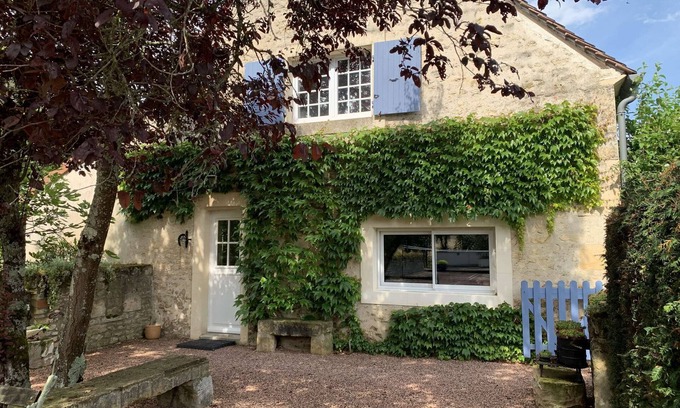Saint-Eloi Cabaña | La Ferme de Gondières-Gîte-Superior-Baño tipo “wet room”-Vista al campo
