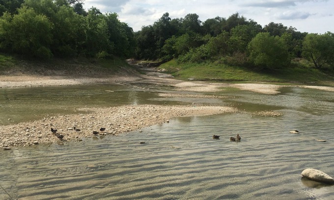 Bandera Casa | La Hacienda Rio on Medina River - Tranquility Life