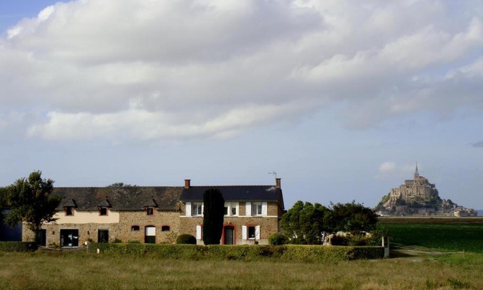 Pontorson Cama Y Desayuno | La Jacotière