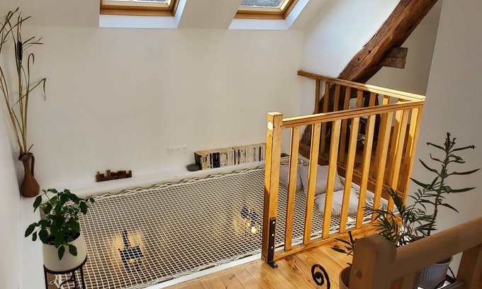Saint-Denis-de-Vaux Casa | La Maison Dionysienne, un Instant Suspendu Entre Nature et Histoire