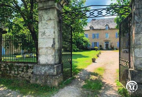 Salles-la-Source Casa | La Maison de Camille