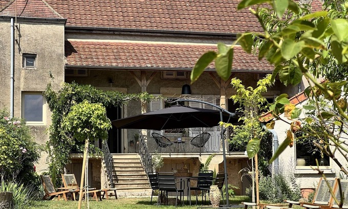 Saint-Boil Casa | La Maison de Léon & Lulu Cottage de Caractère sur la Route des Vins de Bourgogne