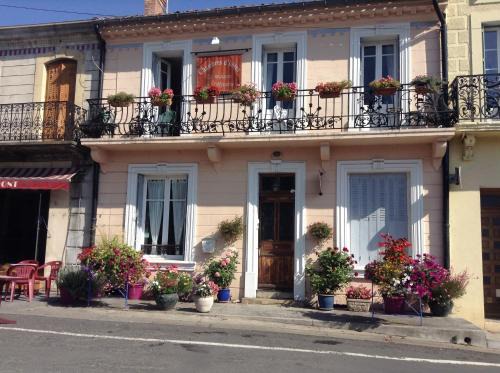 Esperaza Cama Y Desayuno | La Maison de la Riviere B&B