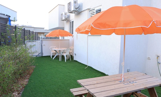 Peqiin Hadasha Villa | La Maison des Couples בית ברבי