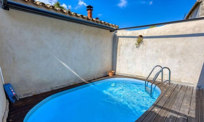 Salles-d'Aude Casa | La Maison du 14 Juillet by Interhome